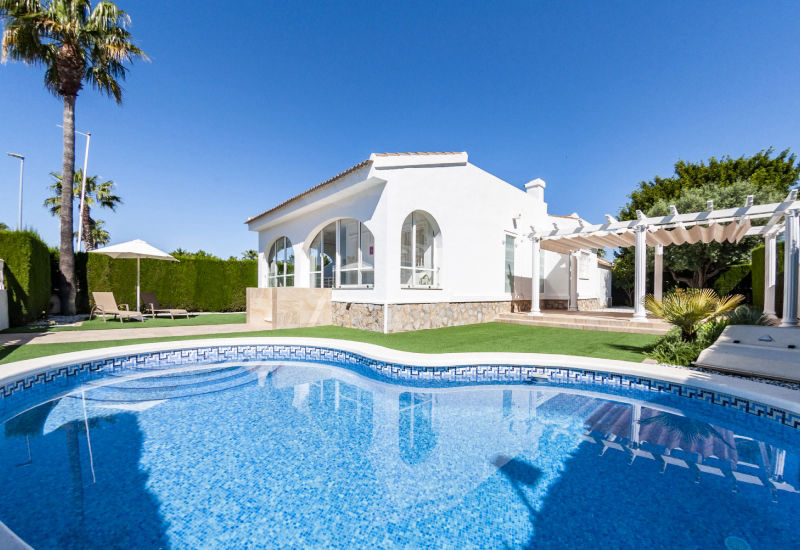 La Laguna Spa & Golf